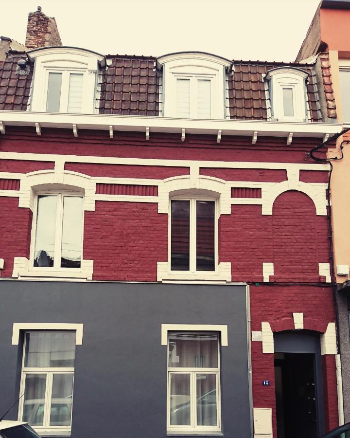 La Maisonnette Au Centre Ville Lens Bagian luar foto